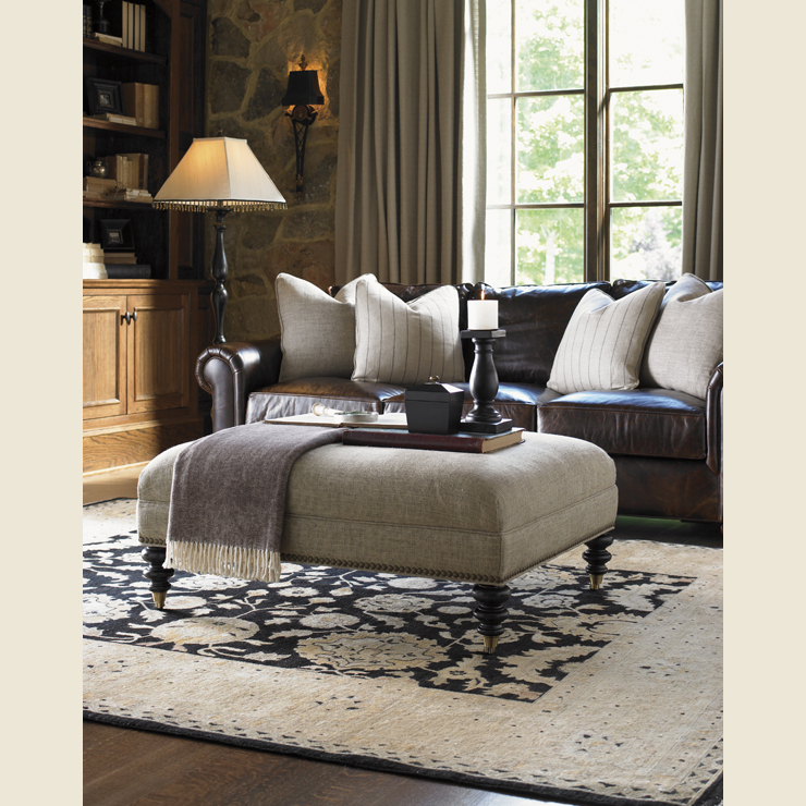 Фото Пуф, банкетка - стиль Европейская эклектика - Для гостиной - Купить в Интернет-магазине Фото Пуф, банкетка - стиль Европейская эклектика - Для гостиной - Купить в Интернет-магазине