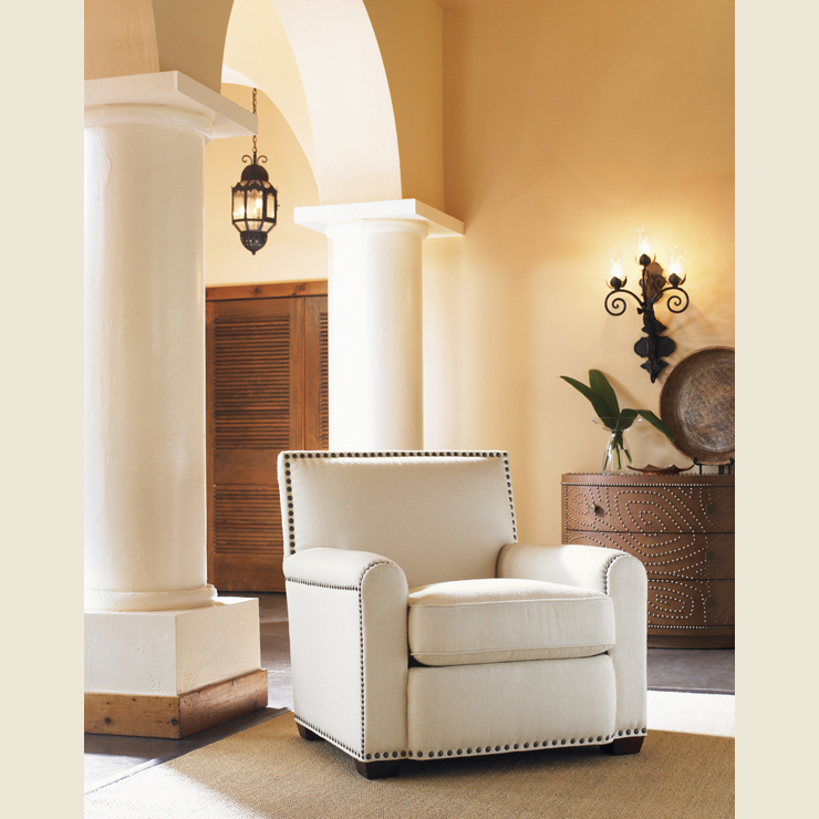 Фото Кресло обитое - стиль Современное кантри - Для гостиной - удобное кресло производства США - Lexington - Road to Canberra - Купить в Интернет-магазине