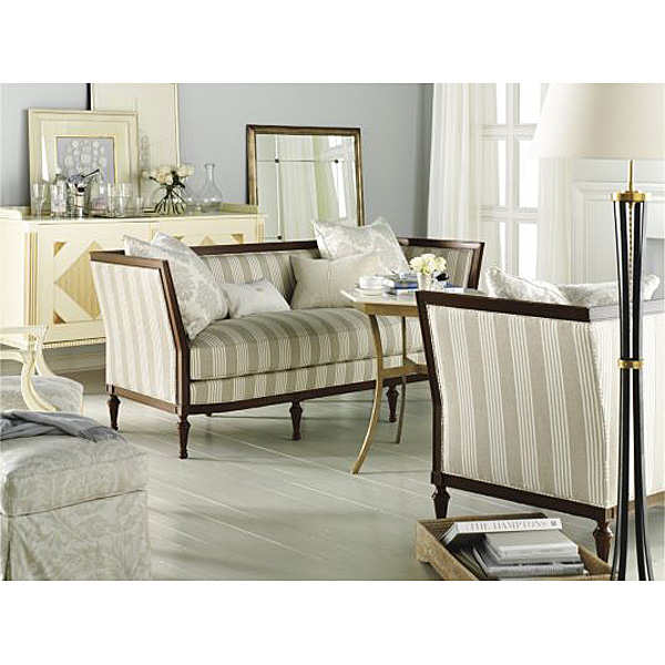 Фото Стол под лампу - стиль Mariette Gomez - Для гостиной - Купить в Интернет-магазине Фото Стол под лампу - стиль Mariette Gomez - Для гостиной - Купить в Интернет-магазине