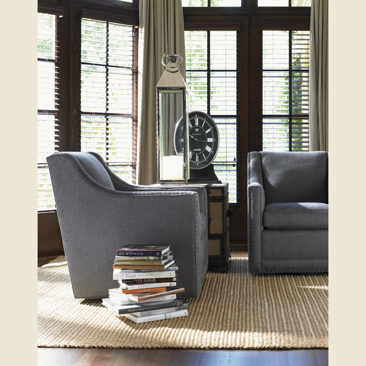 Фото Кресло обитое - стиль Европейская эклектика - Для гостиной - удобное кресло производства США - Lexington - Images of Courtrai - Купить в Интернет-магазине