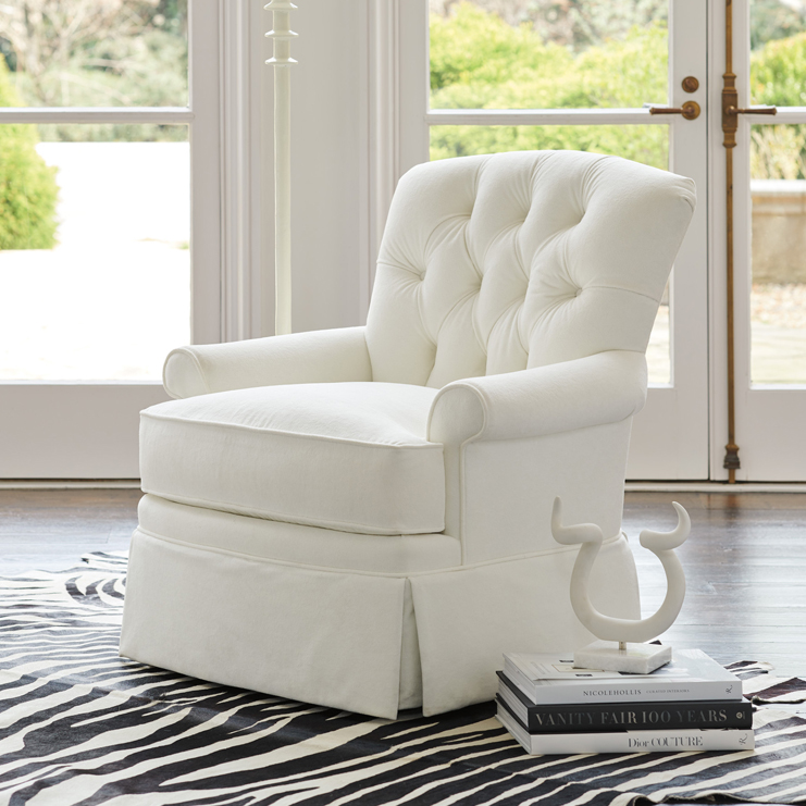 Фото Кресло обитое - стиль Современная классика - Для гостиной - удобное кресло производства США - Lexington - Silverado - Купить в Интернет-магазине