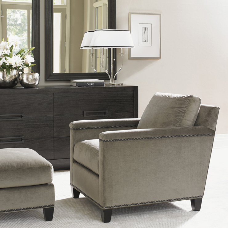 Фото Пуф, банкетка - стиль Современная классика - Для гостиной - Купить в Интернет-магазине Фото Пуф, банкетка - стиль Современная классика - Для гостиной - Купить в Интернет-магазине