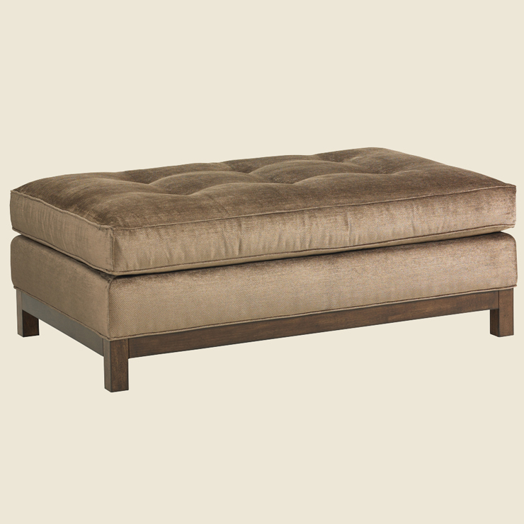 Фото Пуф, банкетка - стиль Transitional - Для гостиной - Купить в Интернет-магазине Фото Пуф, банкетка - стиль Transitional - Для гостиной - Купить в Интернет-магазине