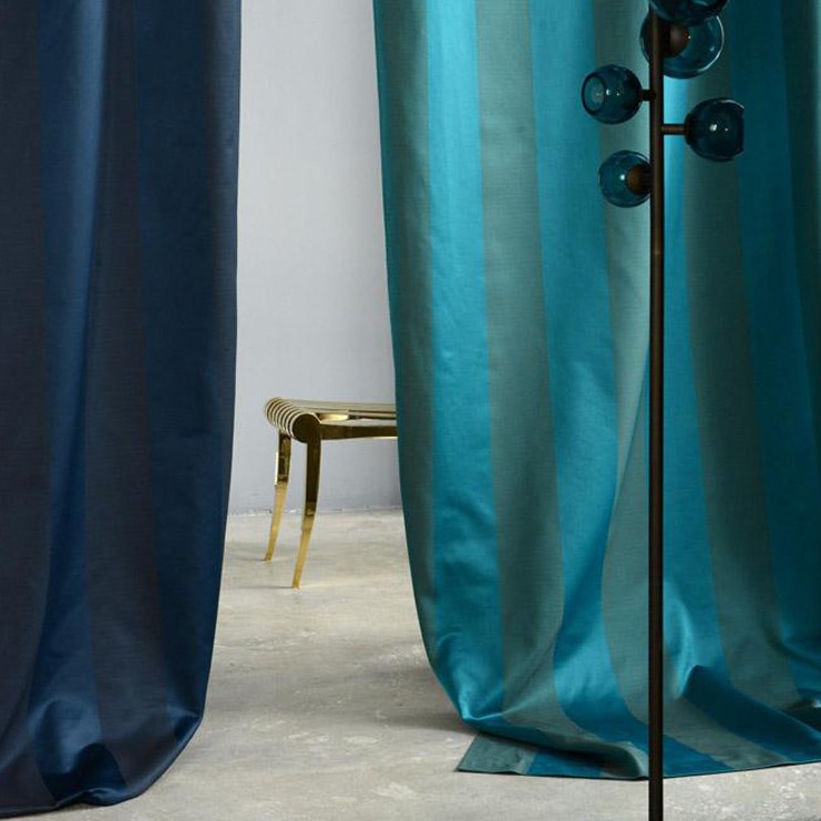 Фото Ткань портьерная с рисунком - Полоски - стиль Современный - Белые - Купить в Интернет-магазине