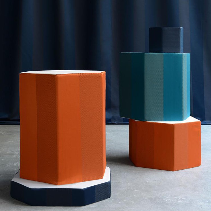 Фото Ткань портьерная с рисунком - Полоски - стиль Современный - Белые - Купить в Интернет-магазине