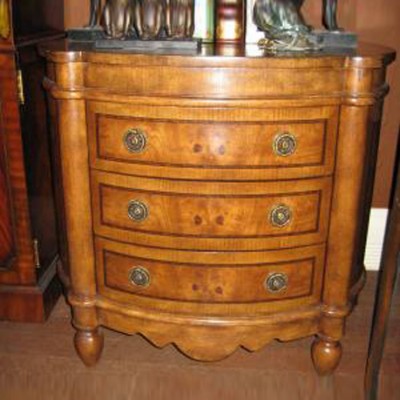 Фото Комод/буфет узкий - стиль Американская классика - Для спальни - В наличии - Купить в Интернет-магазине