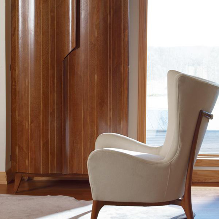 Фото Кресло на деревянной раме - стиль Transitional - Для гостиной - Купить в Интернет-магазине