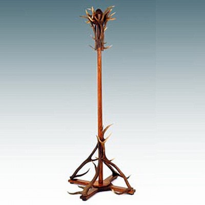 Фото Вешалка для одежды - стиль Оригинальный - Деревянная - Купить в Интернет-магазине