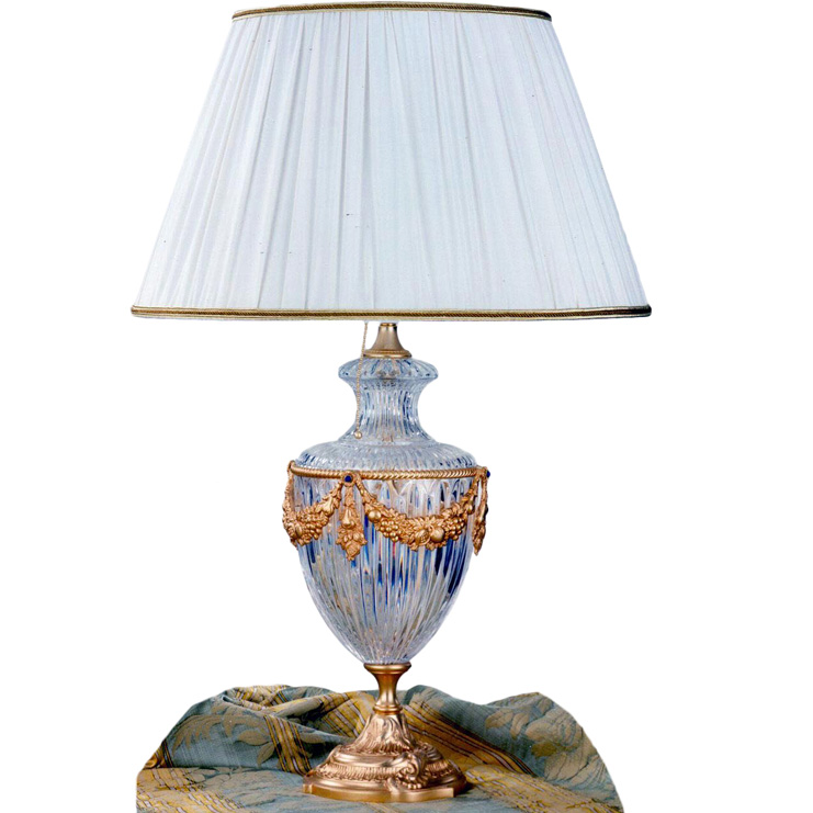 Фото Настольная лампа - стиль Европейская классика - Хрустальная - Купить в Интернет-магазине