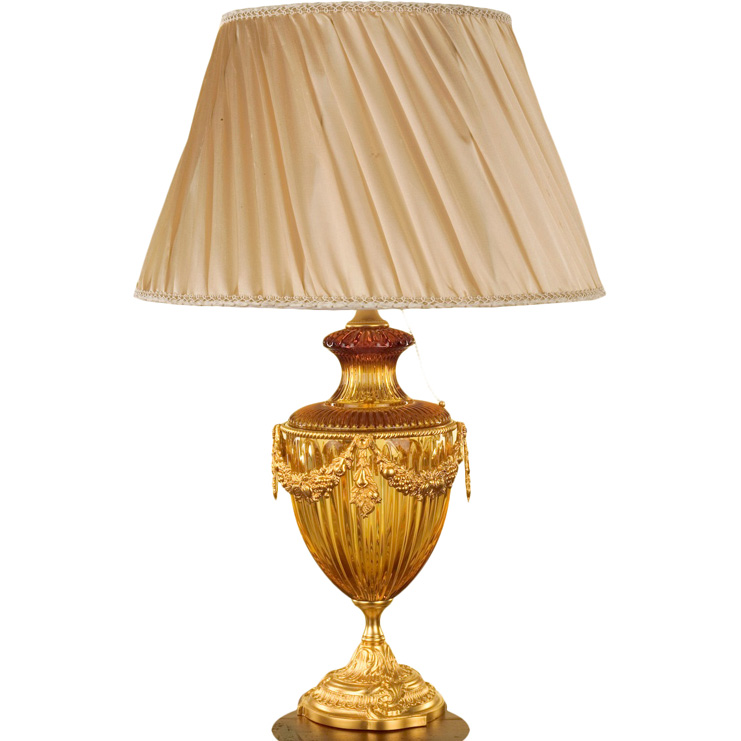 Фото Настольная лампа - стиль Европейская классика - Хрустальная - Купить в Интернет-магазине