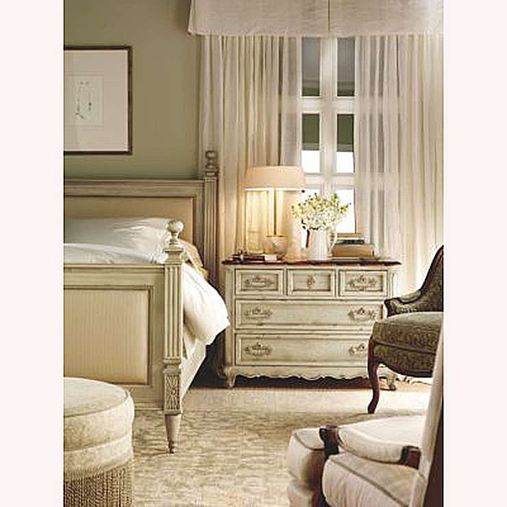 Фото Кровать - стиль Современная классика - Для спальни - Купить в Интернет-магазине Фото Кровать - стиль Современная классика - Для спальни - Купить в Интернет-магазине