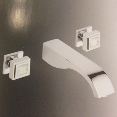 Фото Смеситель для душа и ванны - стиль Европейский - Купить в Интернет-магазине