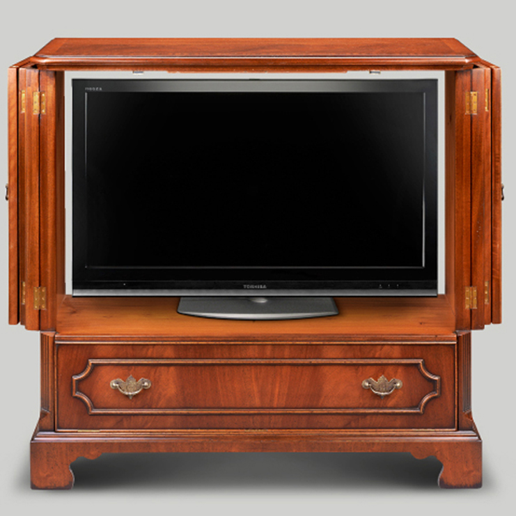 Фото ТВ консоль - стиль Английская классика - Для комната развлеченья - Купить в Интернет-магазине