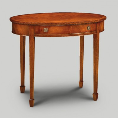 Фото Стол под лампу - стиль Английская классика - Для гостиной - Купить в Интернет-магазине