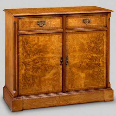 Фото ТВ консоль - стиль Английская классика - Для комната развлеченья - Купить в Интернет-магазине