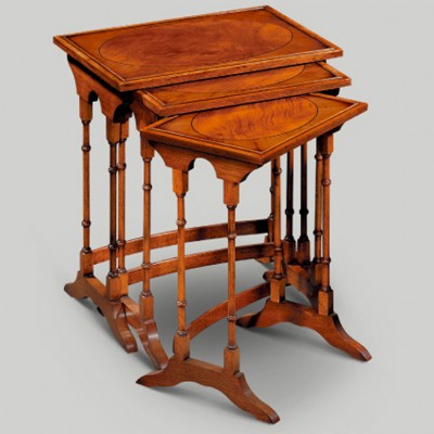 Фото Стол под лампу - стиль Английская классика - Для гостиной - Купить в Интернет-магазине