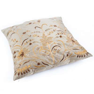 Фото Подушка декоративная - стиль Европейский - Белая - Купить в Интернет-магазине