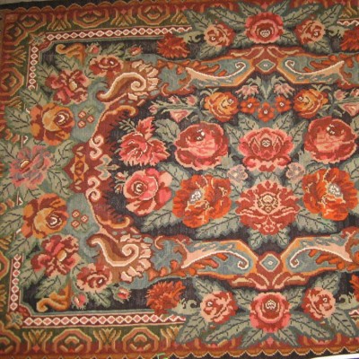 Фото Антикварный ковер - стиль Европейская классика - В наличии - Купить в Интернет-магазине