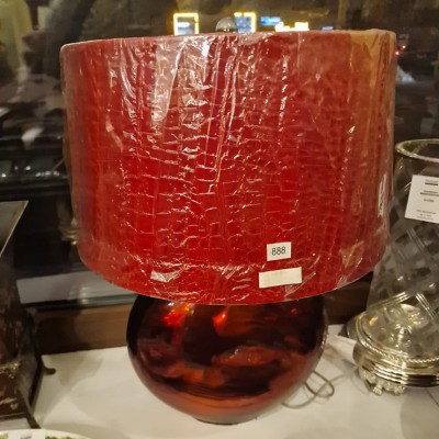 Фото Настольная лампа - стиль Современные - Металлическая - В наличии - Купить в Интернет-магазине