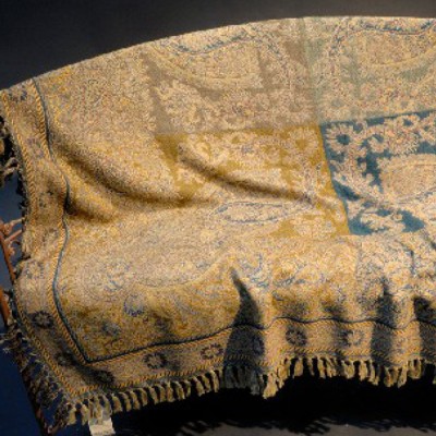 Фото Плед - стиль Европейский - Бежевый - Купить в Интернет-магазине