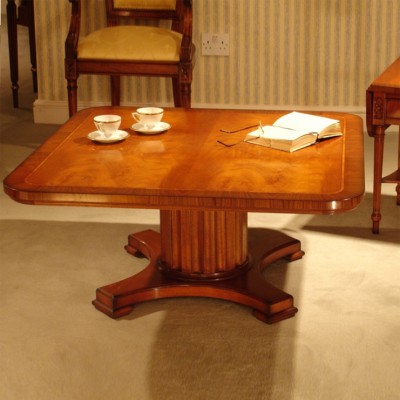 Фото Стол кофейный/журнальный - стиль Английская классика - Для гостиной - Купить в Интернет-магазине