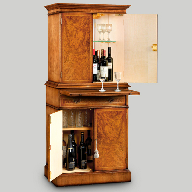 Фото Бар - стиль Английская классика - Для гостиной - Купить в Интернет-магазине Фото Бар - стиль Английская классика - Для гостиной - Купить в Интернет-магазине