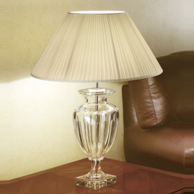 Фото Настольная лампа - стиль Английская классика - Хрустальная - Купить в Интернет-магазине