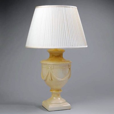 Фото Настольная лампа - стиль Английская классика - Керамическая - Купить в Интернет-магазине