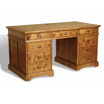Фото Стол письменный - стиль Тюдор и готика - Для кабинета - Купить в Интернет-магазине
