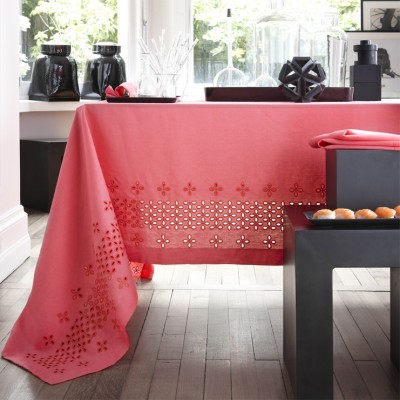 Фото Скатерть - стиль Европейский - Белая - Купить в Интернет-магазине