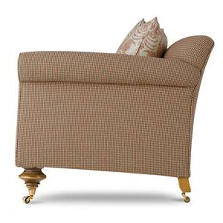 Фото Диван большой - стиль Викторианский - Для гостиной - Купить в Интернет-магазине Фото Диван большой - стиль Викторианский - Для гостиной - Купить в Интернет-магазине