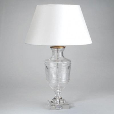 Фото Настольная лампа - стиль Английская классика - Стеклянная - Купить в Интернет-магазине