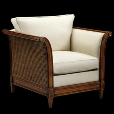 Фото Кресло на деревянной раме - стиль Английская классика - Для гостиной - Купить в Интернет-магазине
