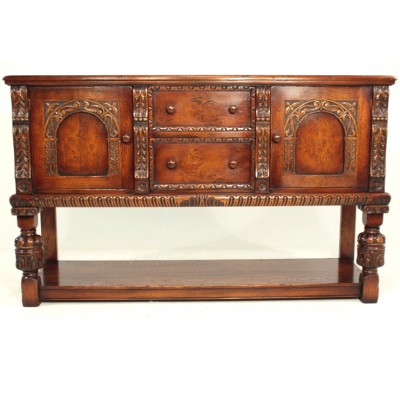 Фото Комод/буфет широкий - стиль Тюдор и готика - Для гостиной - Купить в Интернет-магазине