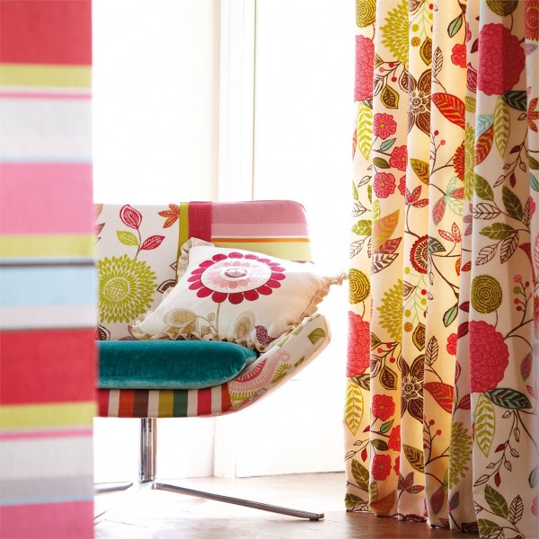 Фото Ткань портьерная с рисунком - Орнамент - стиль Английский - Светло-серый - Купить в Интернет-магазине