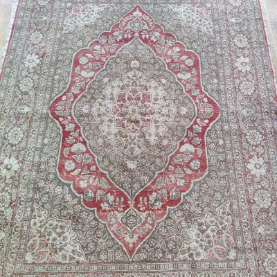 Фото Антикварный ковер - стиль Восточный - В наличии - Купить в Интернет-магазине