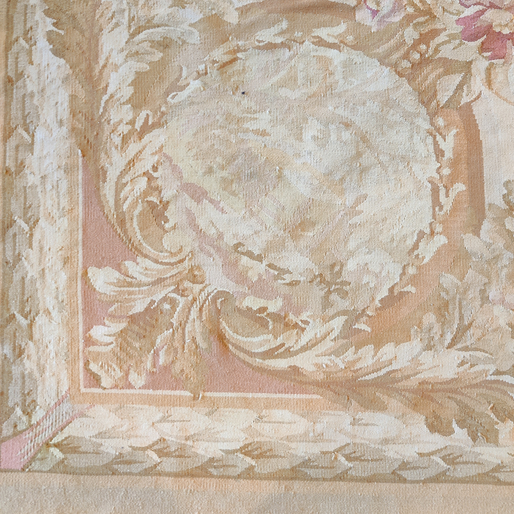 Фото Гобелен и нидлпойнт - стиль Европейская классика - Купить в Интернет-магазине