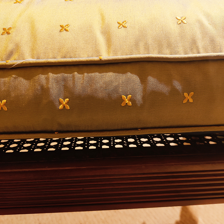 Фото Скамейка, кушетка - стиль Английская классика - Для спальни - В наличии - Купить в Интернет-магазине