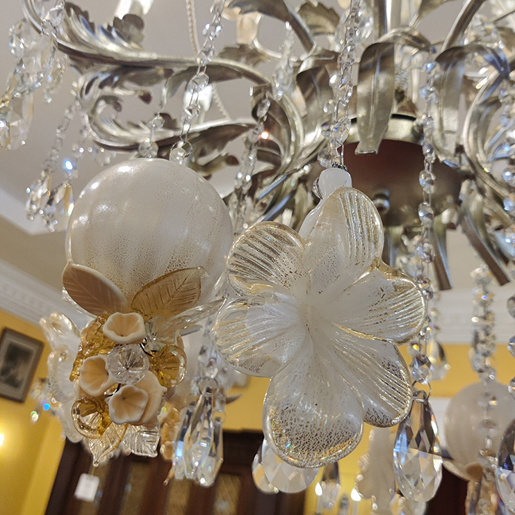 Фото Люстра - стиль Европейская классика - Стеклянная - В наличии - Купить в Интернет-магазине