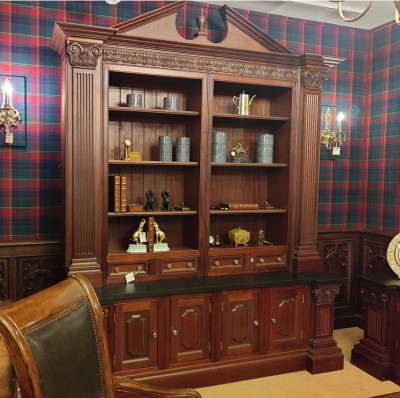 Фото Витрина широкая - стиль Английская классика - Для гостиной - Со стеклянными дверями - Clive Christian - Christian design - В наличии - Купить в Интернет-магазине