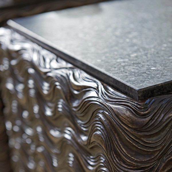 Фото Стол под лампу - стиль Современная классика - Для гостиной - Купить в Интернет-магазине