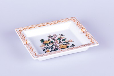 Фото Тарелка, блюдо - стиль Классический - Керамическая - В наличии - Купить в Интернет-магазине