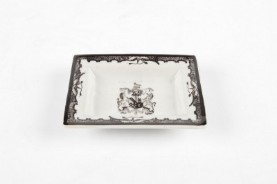 Фото Тарелка, блюдо - стиль Классический - Керамическая - В наличии - Купить в Интернет-магазине