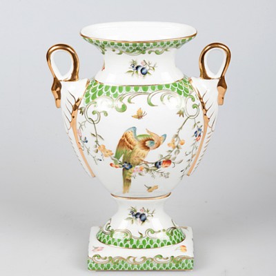 Фото Ваза - стиль Классический - Фарфоровая - Купить в Интернет-магазине