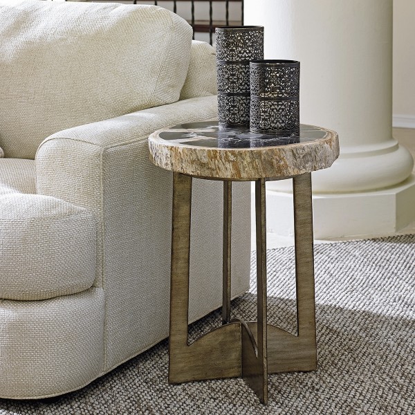 Фото Стол под лампу - стиль Современная классика - Для гостиной - Купить в Интернет-магазине