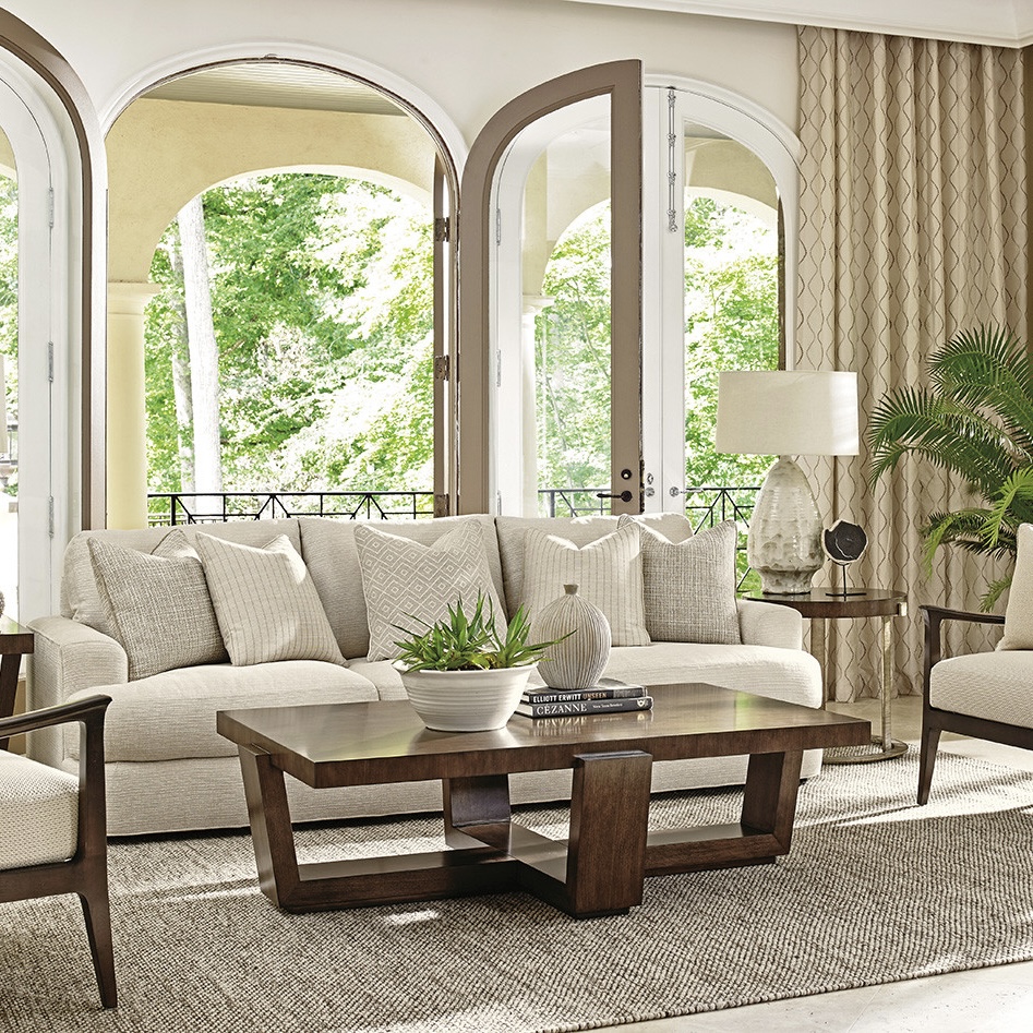 Фото Диван большой - стиль Современная классика - Для гостиной - Купить в Интернет-магазине Фото Диван большой - стиль Современная классика - Для гостиной - Купить в Интернет-магазине