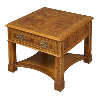 Фото Стол под лампу - стиль Английская классика - Для спальни - Купить в Интернет-магазине