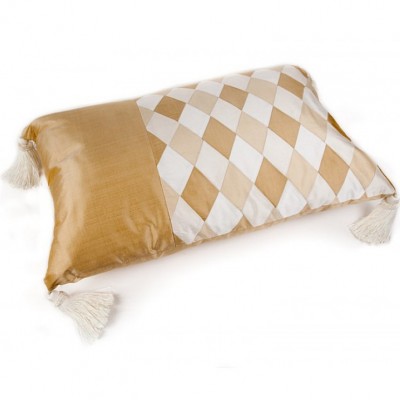 Фото Подушка декоративная - стиль Английский - Кремовая - Купить в Интернет-магазине