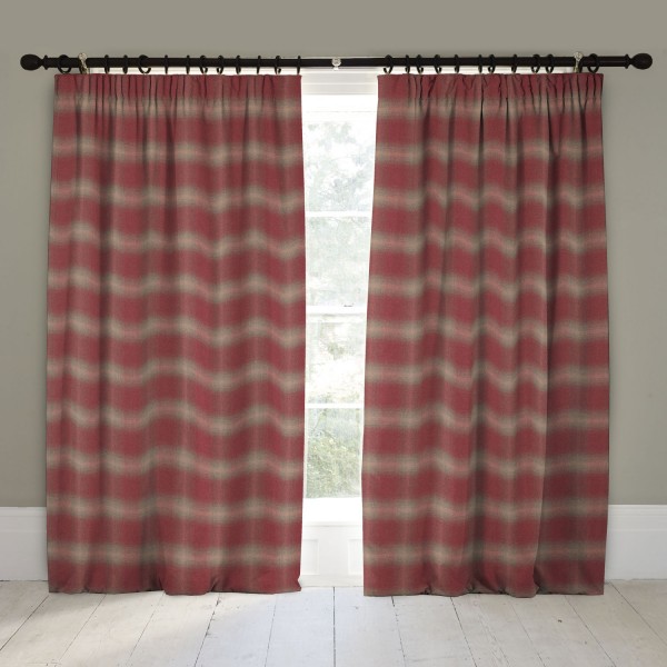 Фото Ткань портьерная с рисунком - Клетка - стиль Английский - Красная - Купить в Интернет-магазине