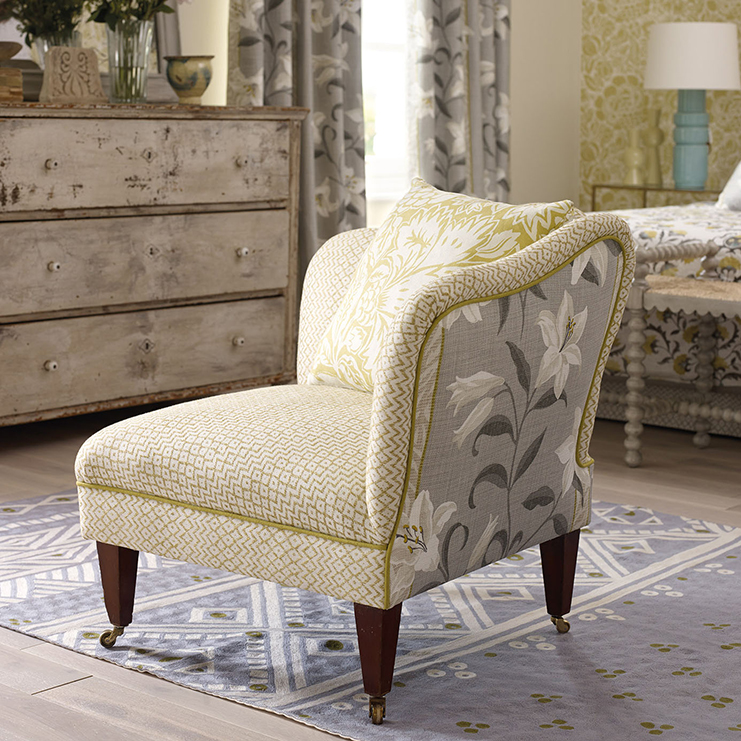 Фото Обои с рисунком - Цветы - стиль Английская классика - Серые - Купить в Интернет-магазине